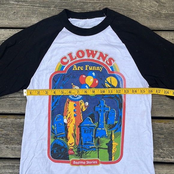 Clowns Are Funny Graphic Raglan Tee - Picture 12 of 14
